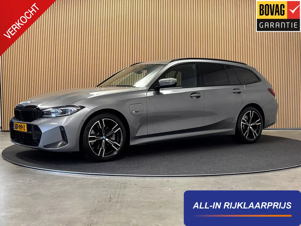 BMW 3-serie Touring 330e Plugin Hybrid 292PK Aut. M-Sport | LED | Navi | Trekhaak | Camera | Incl. garantie
