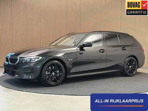 BMW 3-serie Touring 330e xDrive Plugin-hybrid 292PK Aut. Sportline | Navi | Trekhaak | LED | PDC | Incl. garantie