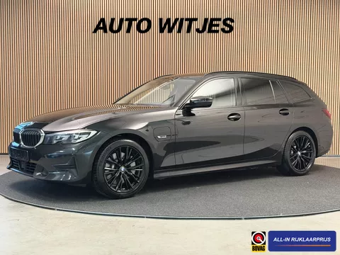 BMW 3-serie Touring 330e xDrive Plugin-hybrid 292PK Aut. Sportline | Navi | Trekhaak | LED | PDC | Incl. garantie