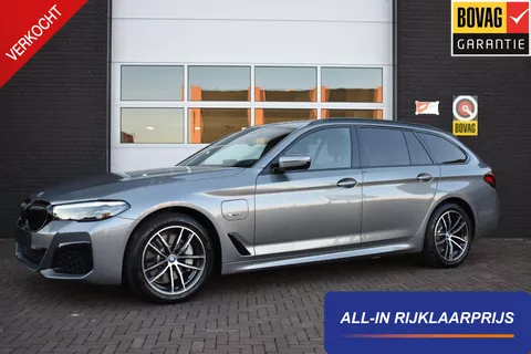 BMW 5-serie Touring 530e 292PK Aut. M-Sport | Navi | Camera | Carplay | Wegkl. Trekh. | Incl Garantie.